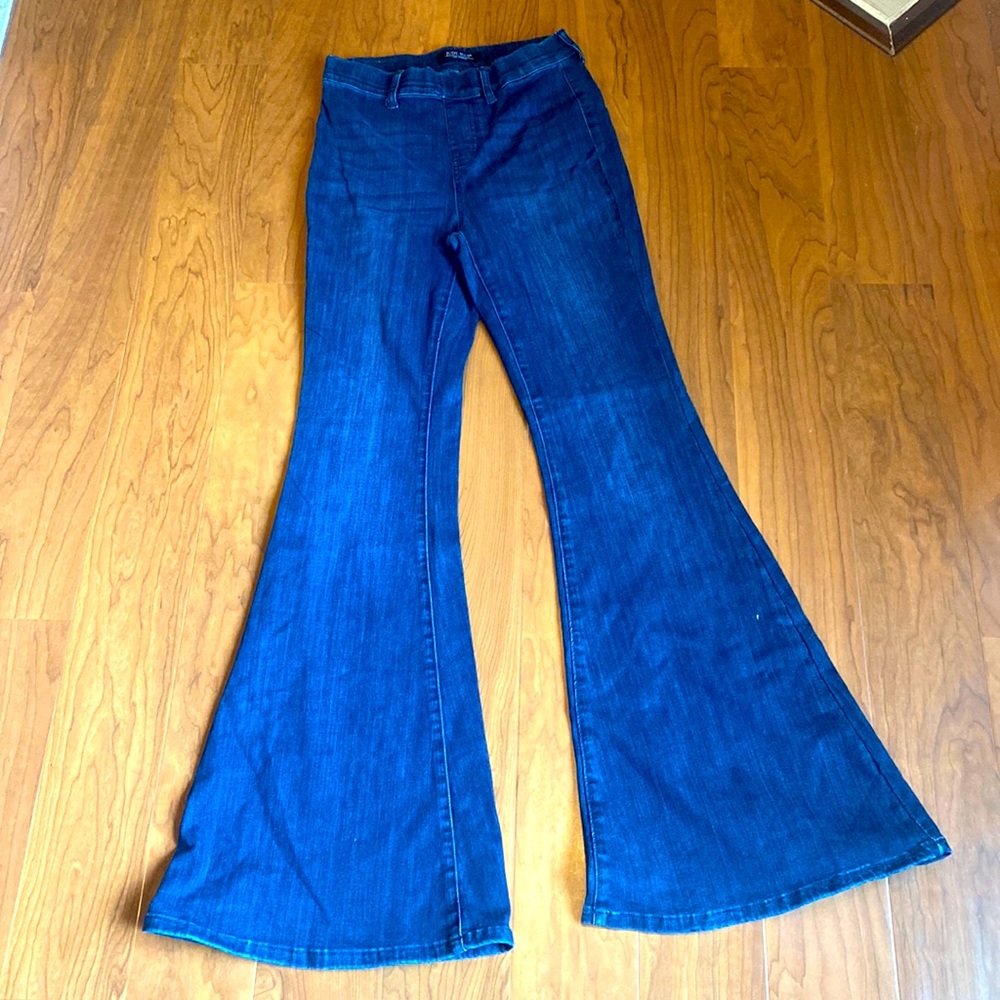 Flare bottoms